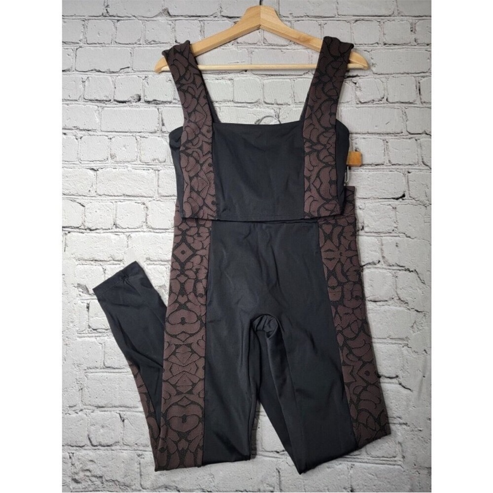 Devon Windsor Talia Top Vera Leggings Two Piece Athleisure Set Brown Black Sz M